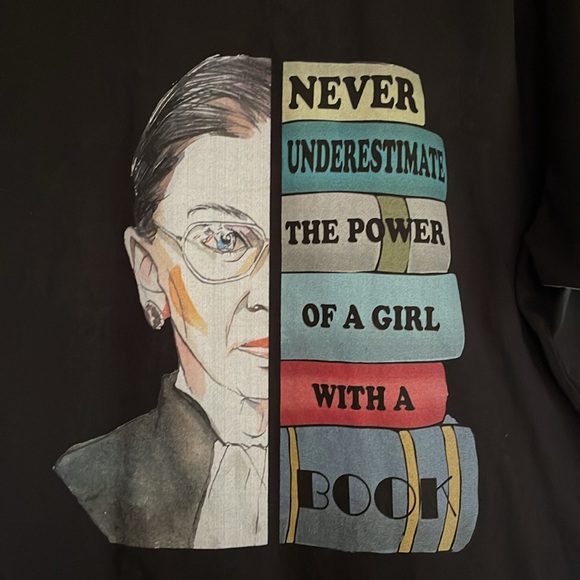 RUTH BADER GINSBERG TEE SHIRT XL - Picture 2 of 3